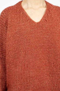 40_212 Oversized V-Neck Red