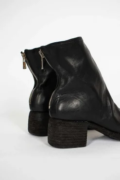 9086 Back Zip Boots