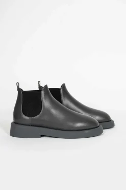 Beatles Ankle Boot Lead