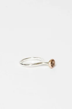 Beiquis Quartz Ring