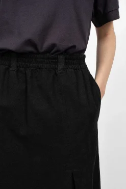 Field Skirt Black