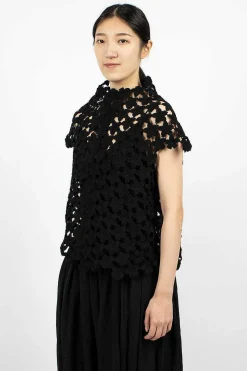 Flower Crochet T-Shirt Black