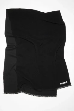 Light Wool Scarf Black