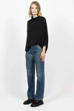Mp03B Straight Cut Jean Medium Distress