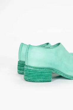 Pl0E Slip-On Co95T