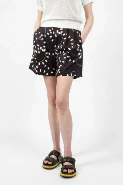 Printed Pleat Shorts Black