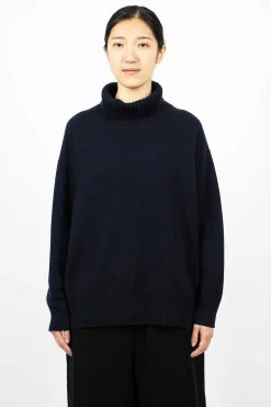 Side Slit Pullover Turtleneck Navy