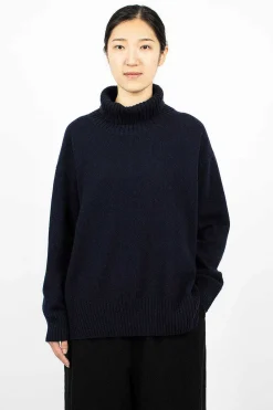 Side Slit Pullover Turtleneck Navy