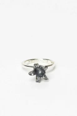 Valeria 3 Flower Ring