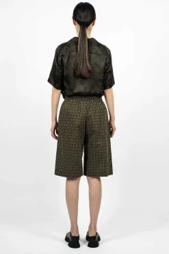 Weekend Short Black/Green